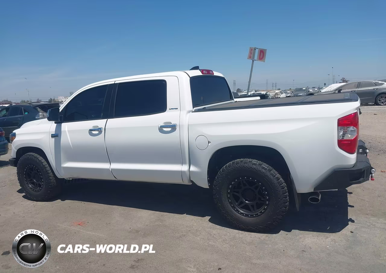 2021 Toyota Tundra Limited VIN:5TFHY5F15MX994666 - 14