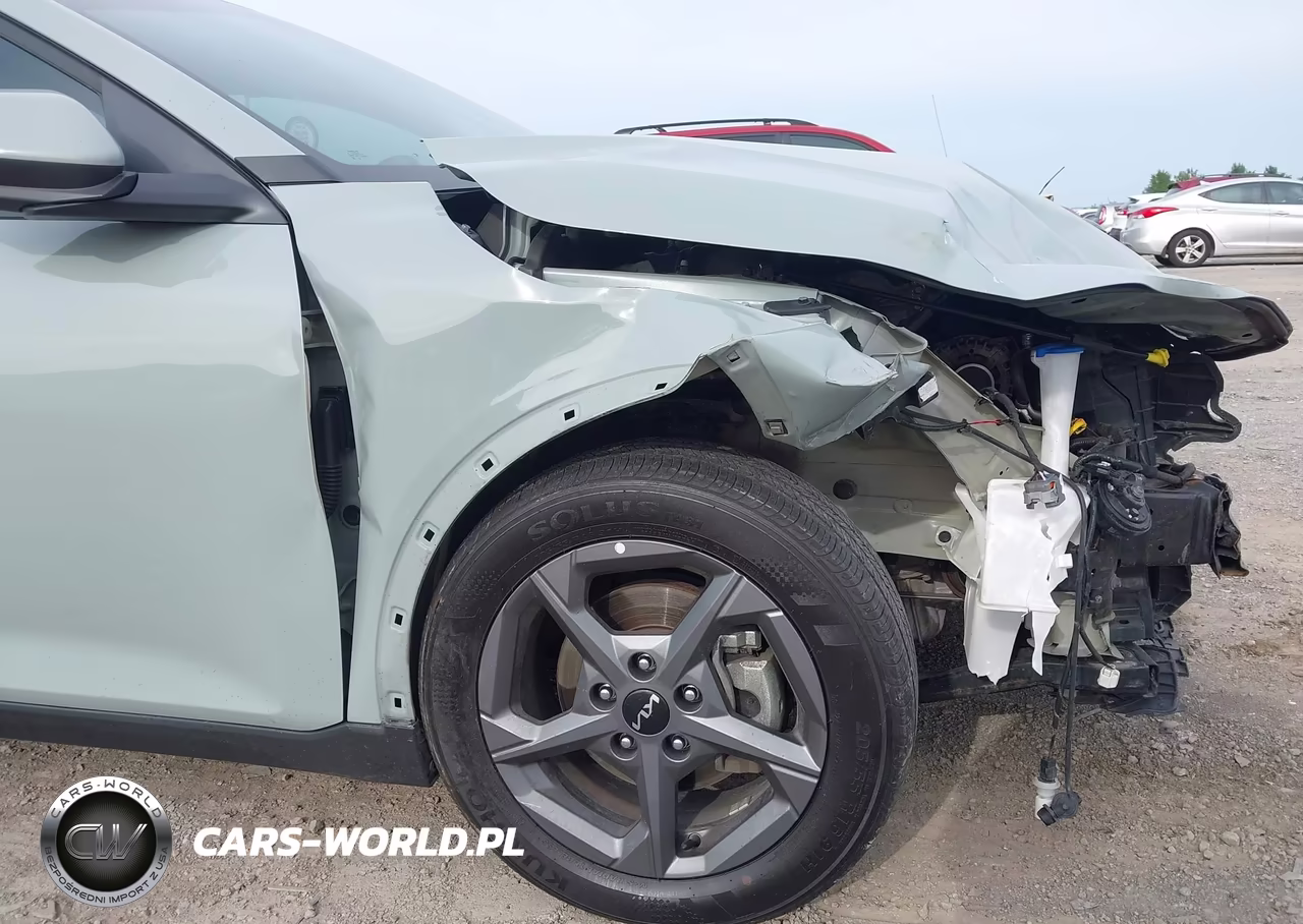2025 Kia K4 Lxs VIN:3KPFT4DE0SE032469 - 18