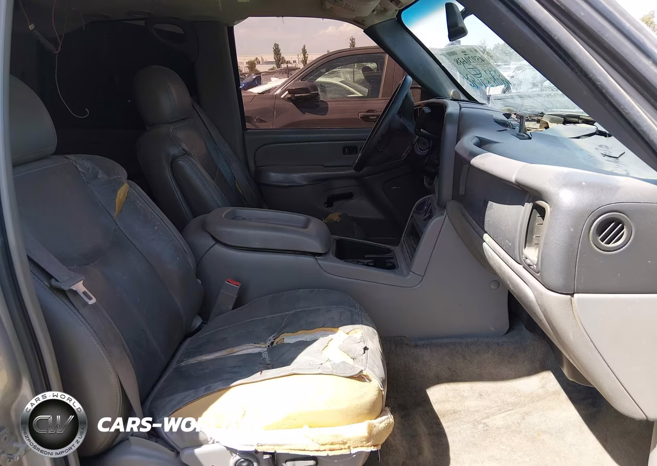 2004 Chevrolet Tahoe Z71 VIN:1GNEK13T84R321451 - 5