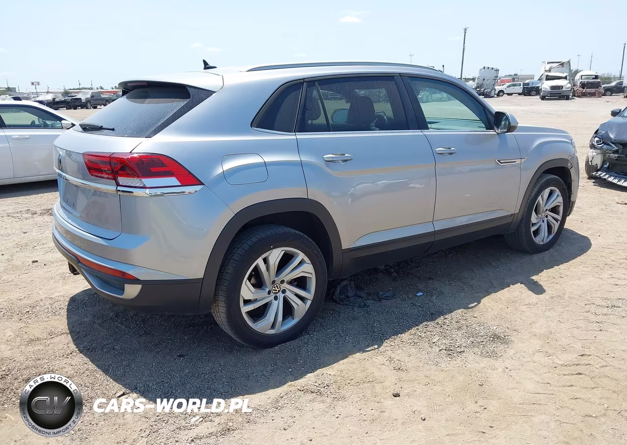 2020 Volkswagen Atlas Cross Sport 3.6L V6 Se W-Technology-3.6L V6 Se W-Technology R-Line VIN:1V2YE2CA7LC222251 - 4