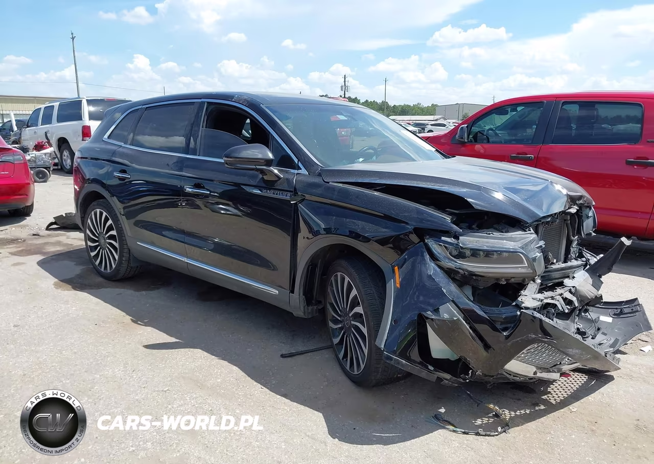 2019 Lincoln Nautilus Black Label