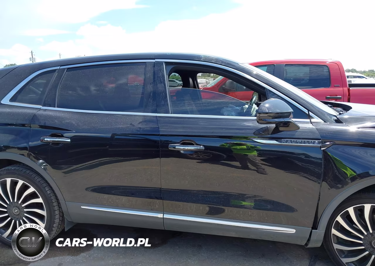 2019 Lincoln Nautilus Black Label VIN:2LMPJ7JP6KBL14835 - 13