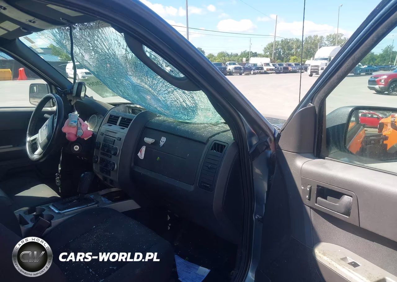 2011 Ford Escape Xlt VIN:1FMCU0D78BKC40618 - 5