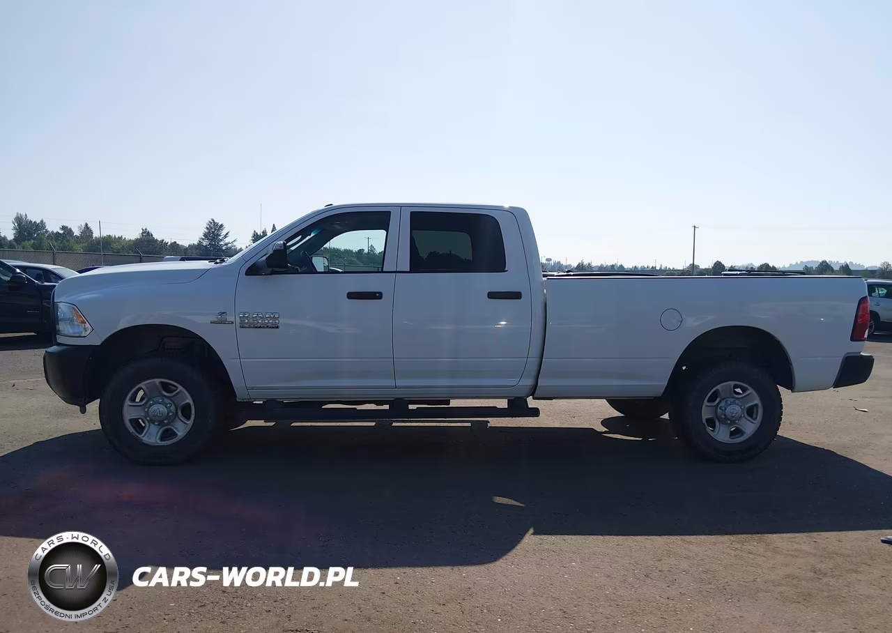 2017 Ram 3500 Tradesman 4X4 8' Box VIN:3C63R3GL3HG743061 - 14