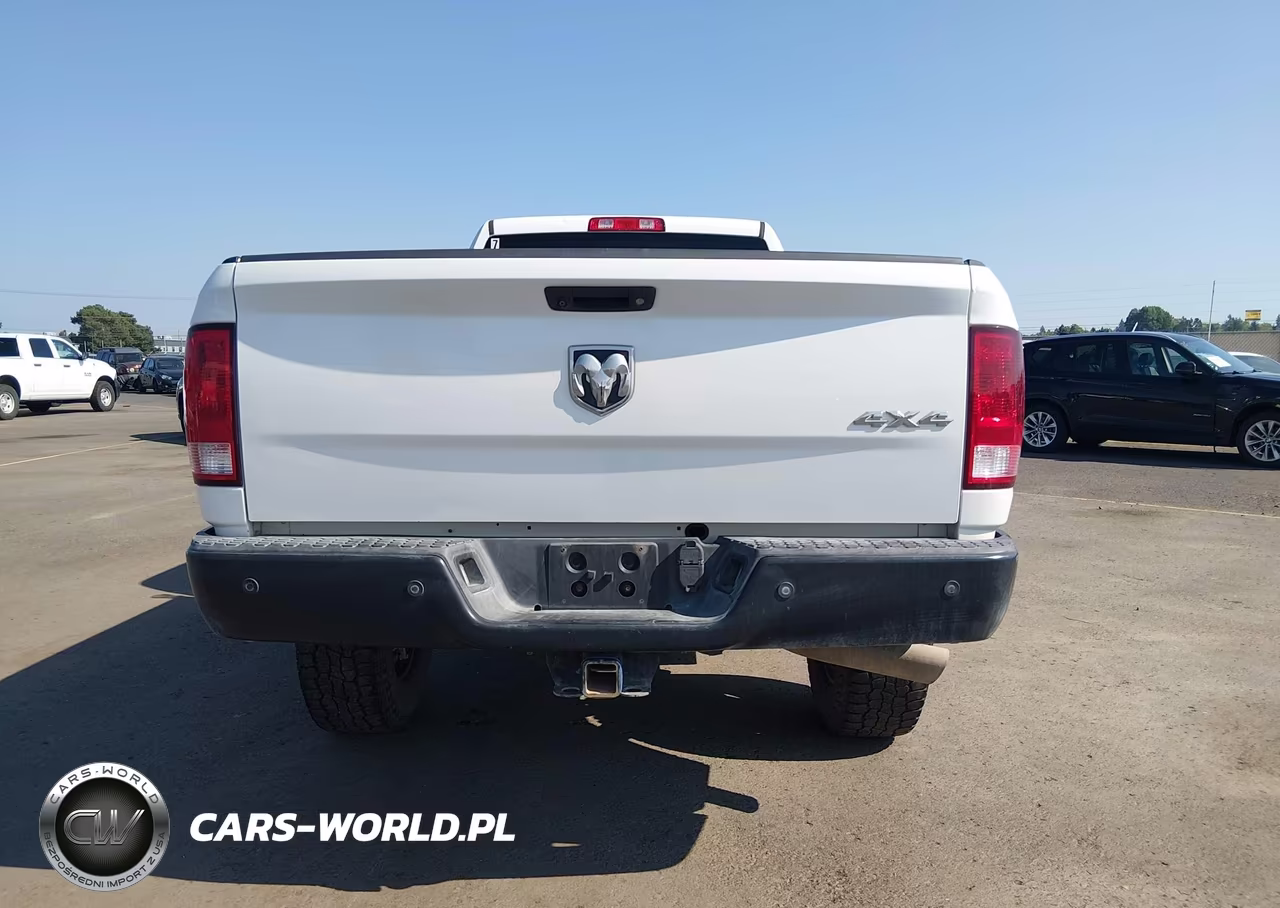 2017 Ram 3500 Tradesman 4X4 8' Box VIN:3C63R3GL3HG743061 - 16