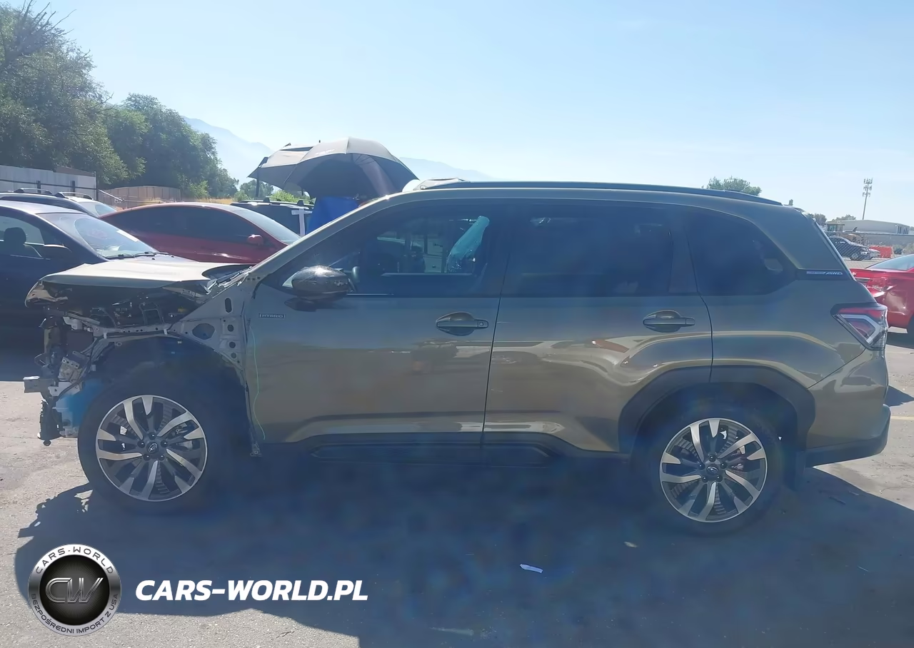 2025 Subaru Forester Touring Hybrid VIN:JF2SLSTD1SH411486 - 14