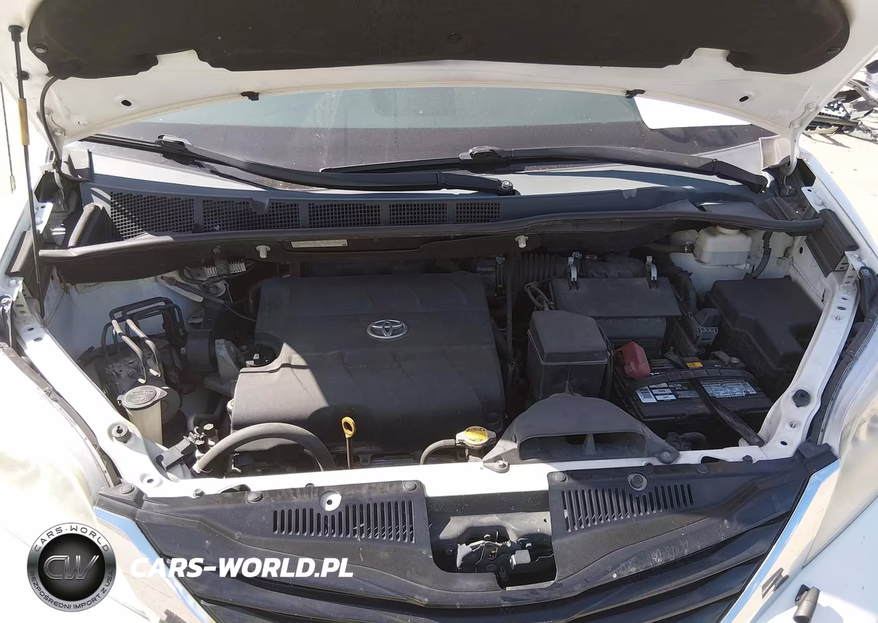 2012 Toyota Sienna Le V6 8 Passenger VIN:5TDKK3DC4CS237696 - 10