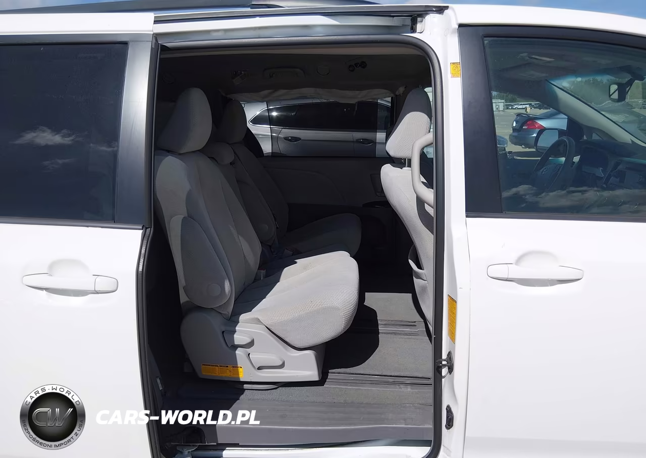 2012 Toyota Sienna Le V6 8 Passenger VIN:5TDKK3DC4CS237696 - 8