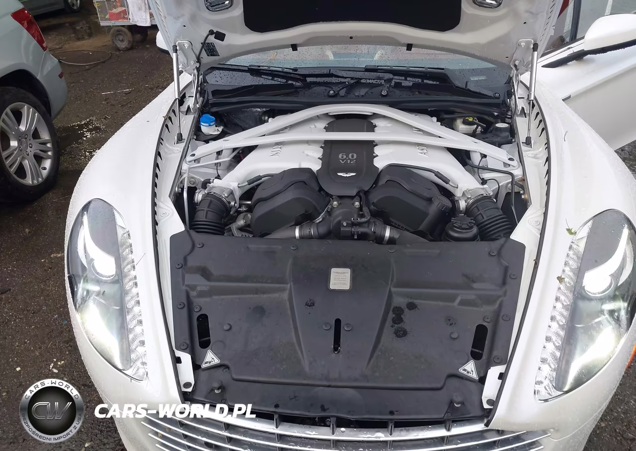 2015 Aston Martin Rapide S VIN:SCFHMDBS1FGF04669 - 10