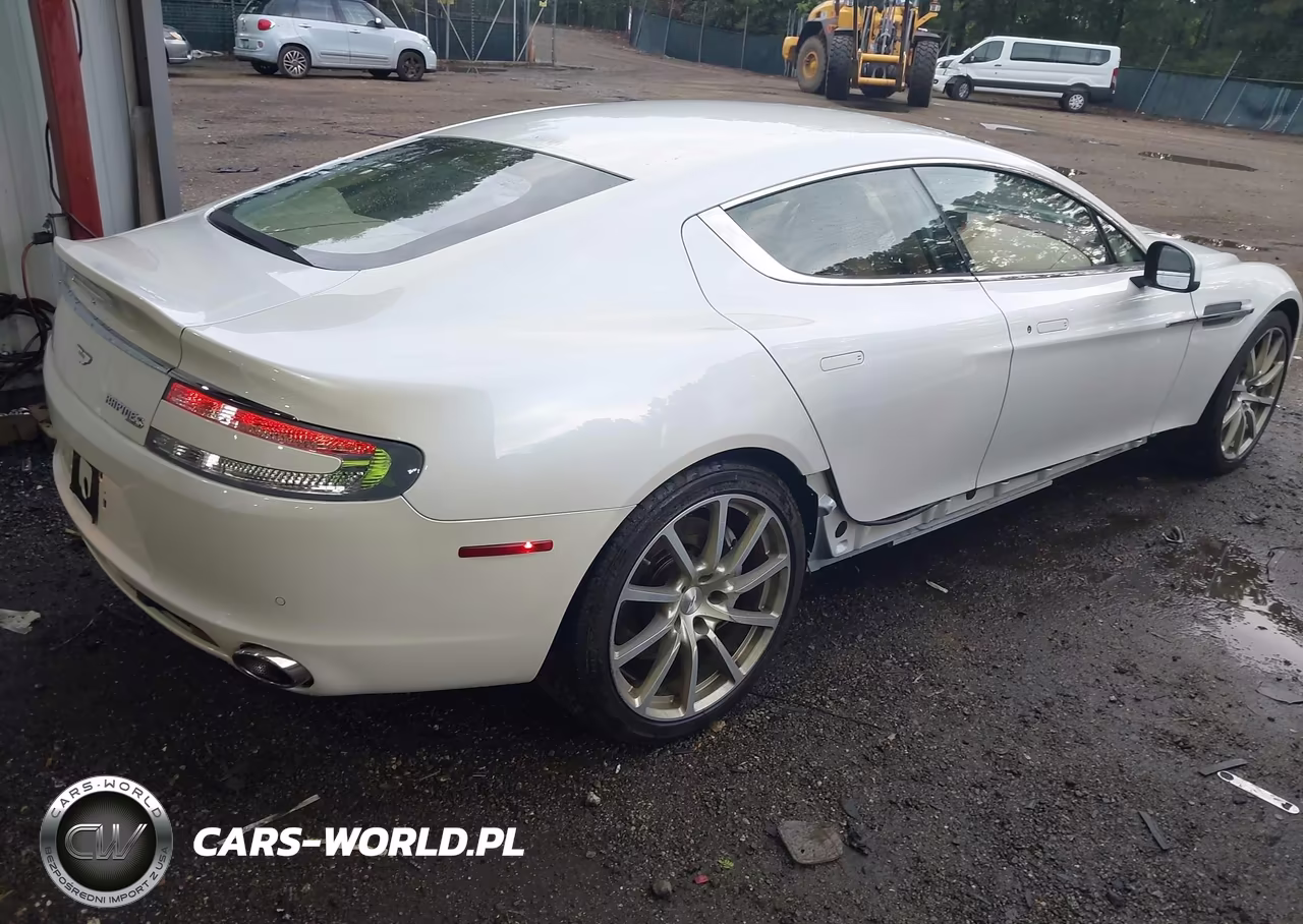 2015 Aston Martin Rapide S VIN:SCFHMDBS1FGF04669 - 4