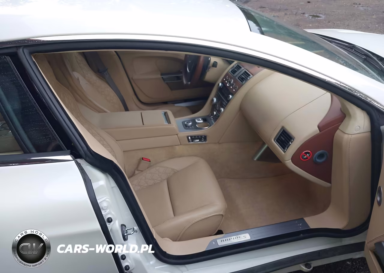 2015 Aston Martin Rapide S VIN:SCFHMDBS1FGF04669 - 5