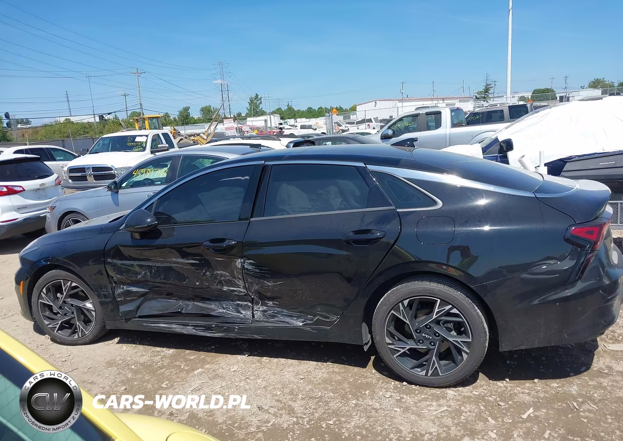 2025 Kia K5 Gt Line VIN:KNAG64J71S5378492 - 14