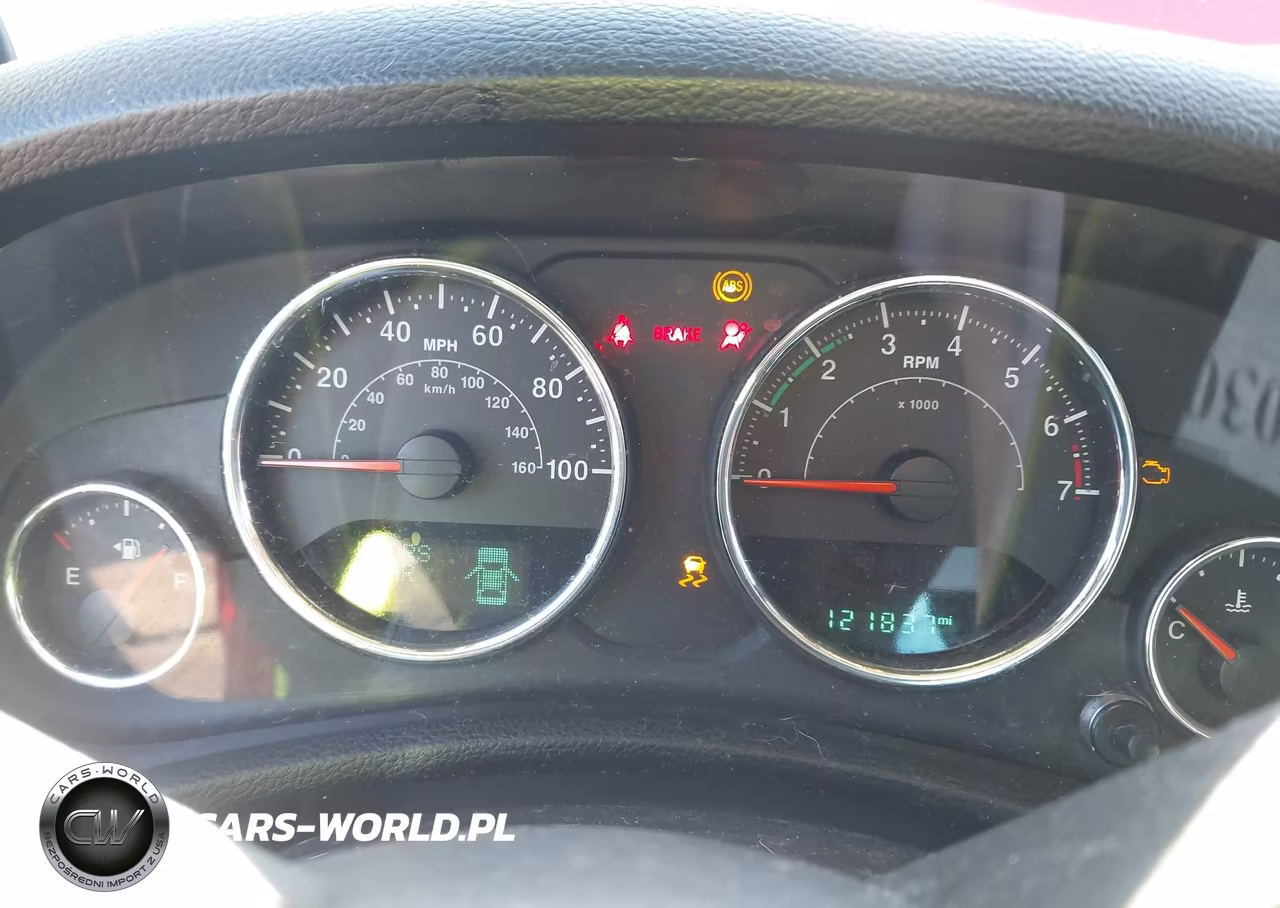 2014 Jeep Wrangler Sahara VIN:1C4AJWBG8EL318226 - 7