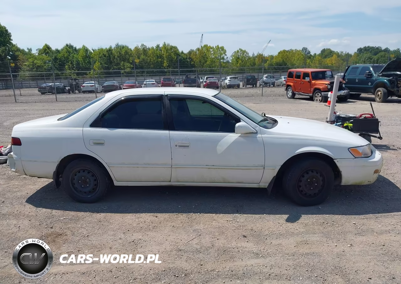 1999 Toyota Camry Le VIN:4T1BG22K9XU871783 - 14