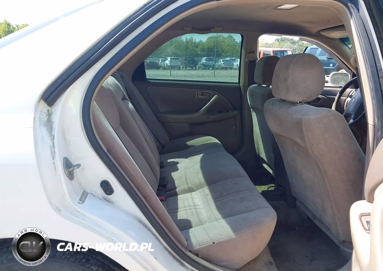 1999 Toyota Camry Le VIN:4T1BG22K9XU871783 - 8