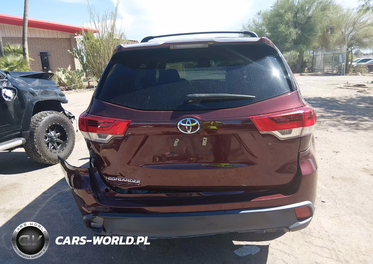 2019 Toyota Highlander Le VIN:5TDZZRFH6KS330529 - 16