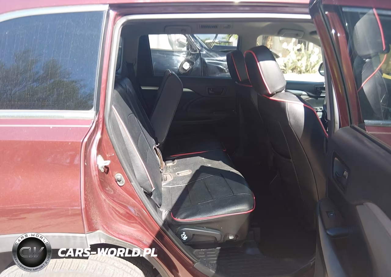 2019 Toyota Highlander Le VIN:5TDZZRFH6KS330529 - 8
