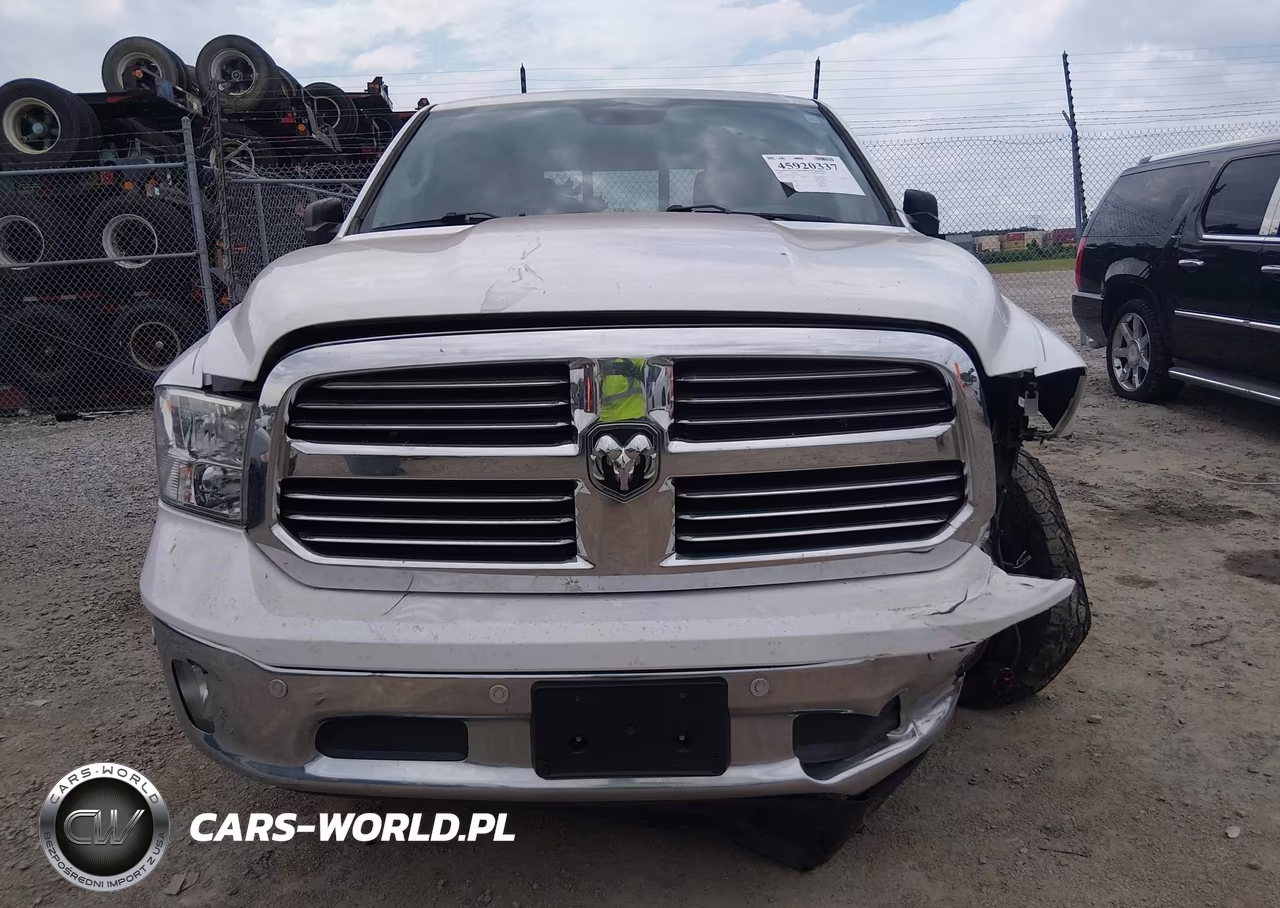 2019 Ram 1500 Classic Big Horn 4X2 5'7 Box VIN:1C6RR6LT8KS573040 - 13