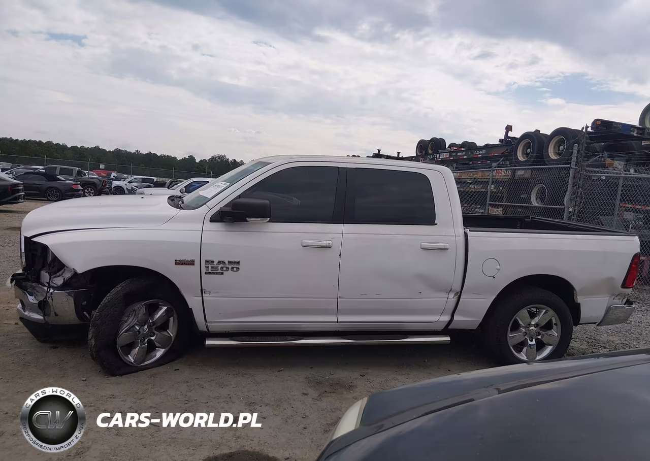 2019 Ram 1500 Classic Big Horn 4X2 5'7 Box VIN:1C6RR6LT8KS573040 - 15