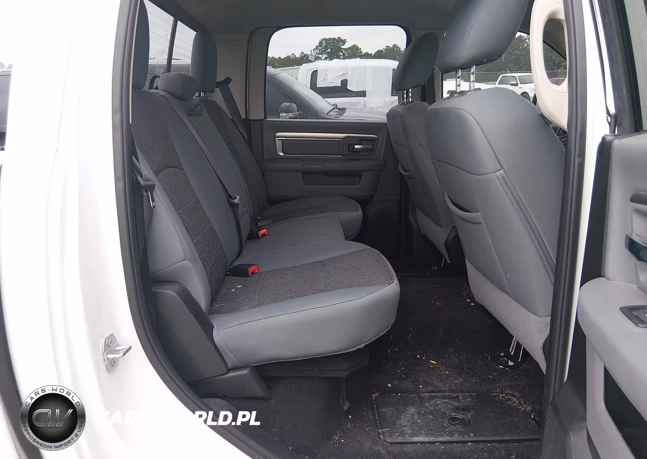 2019 Ram 1500 Classic Big Horn 4X2 5'7 Box VIN:1C6RR6LT8KS573040 - 8