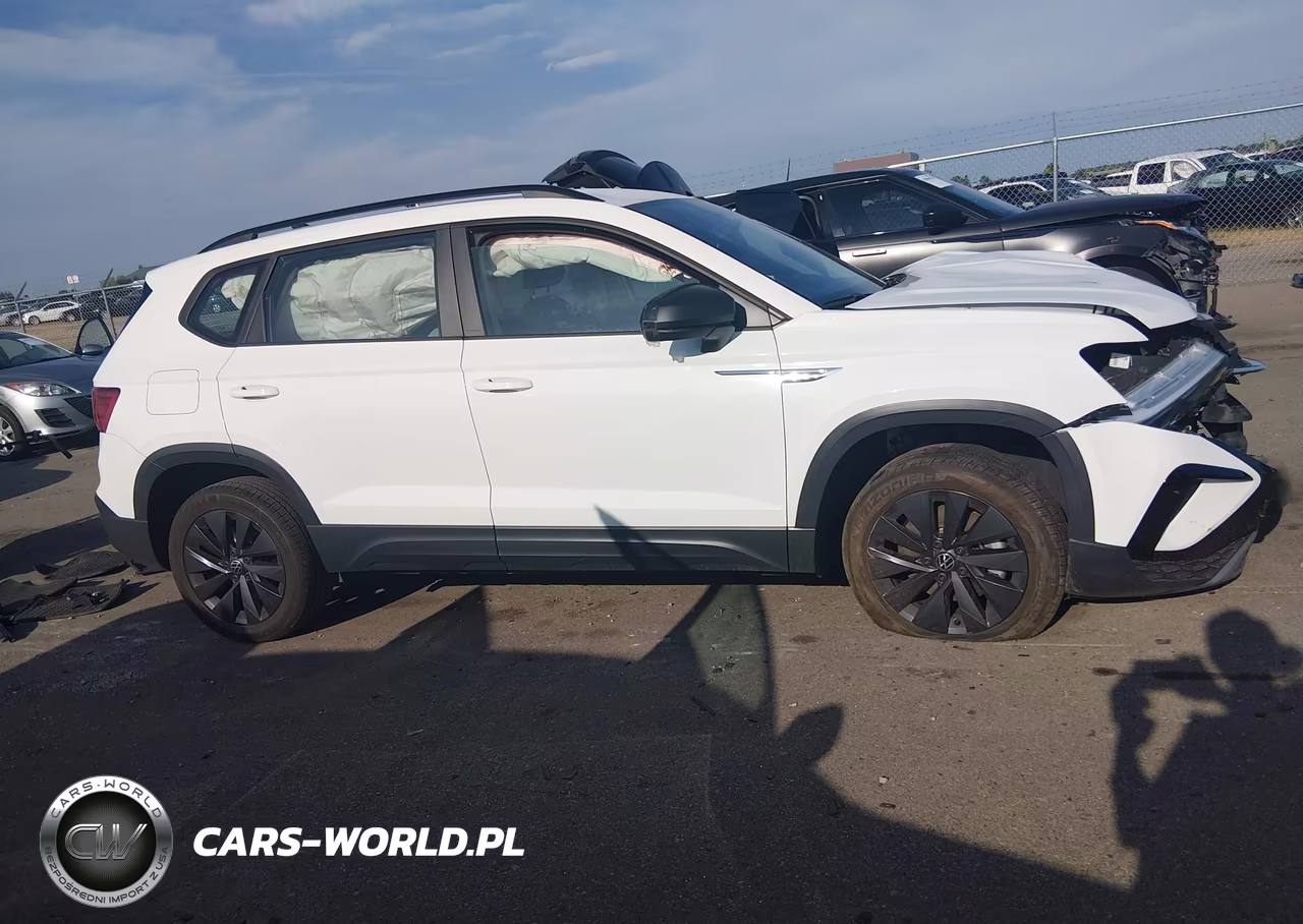 2022 Volkswagen Taos 1.5T S VIN:3VVCX7B26NM000333 - 13