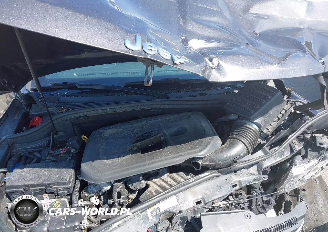 2016 Jeep Grand Cherokee Laredo VIN:1C4RJFAG4GC493743 - 10
