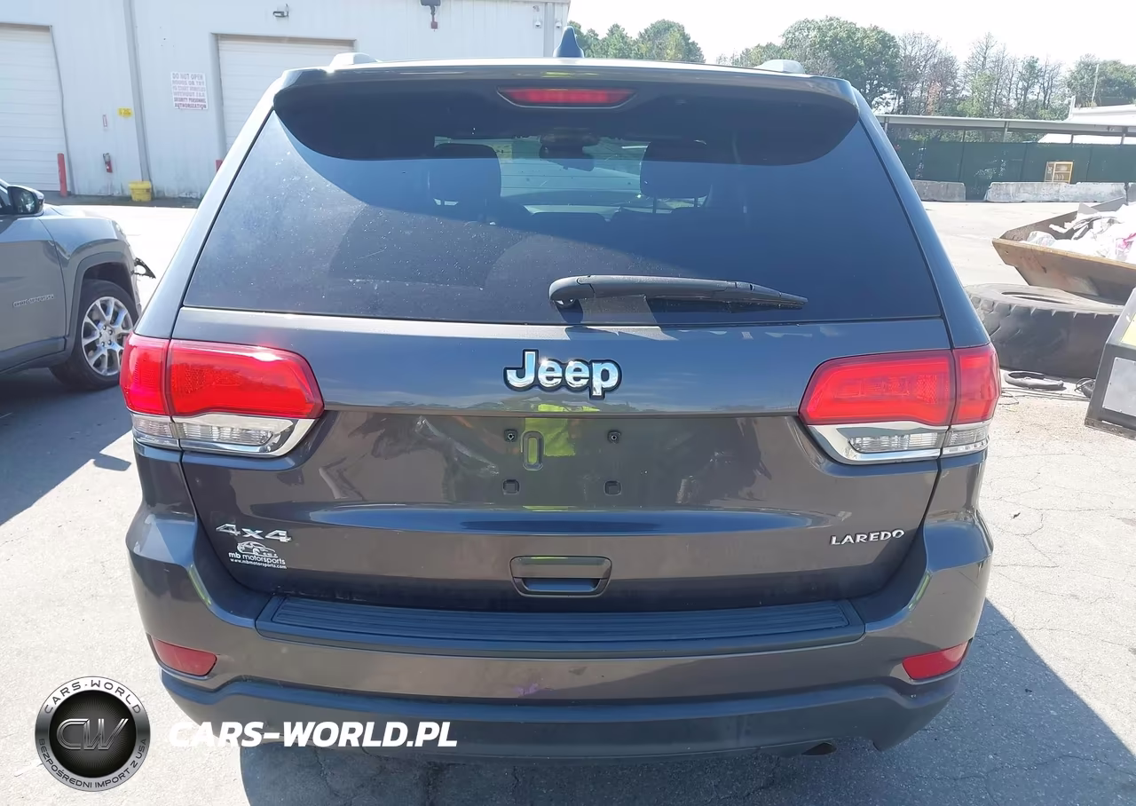 2016 Jeep Grand Cherokee Laredo VIN:1C4RJFAG4GC493743 - 16