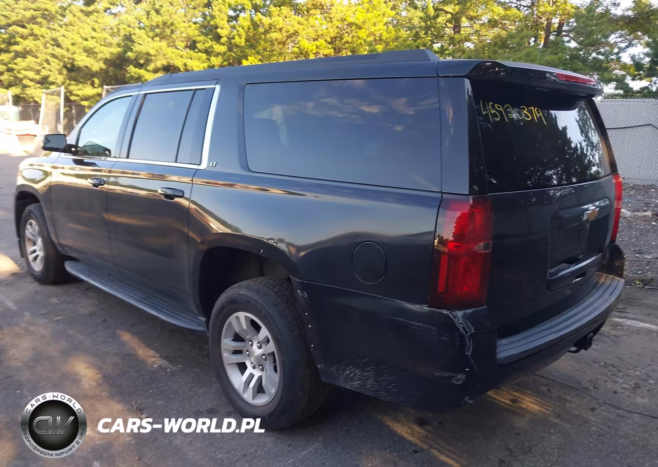 2018 Chevrolet Suburban Lt VIN:1GNSKHKC3JR377709 - 3
