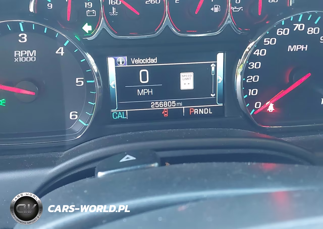 2018 Chevrolet Suburban Lt VIN:1GNSKHKC3JR377709 - 7