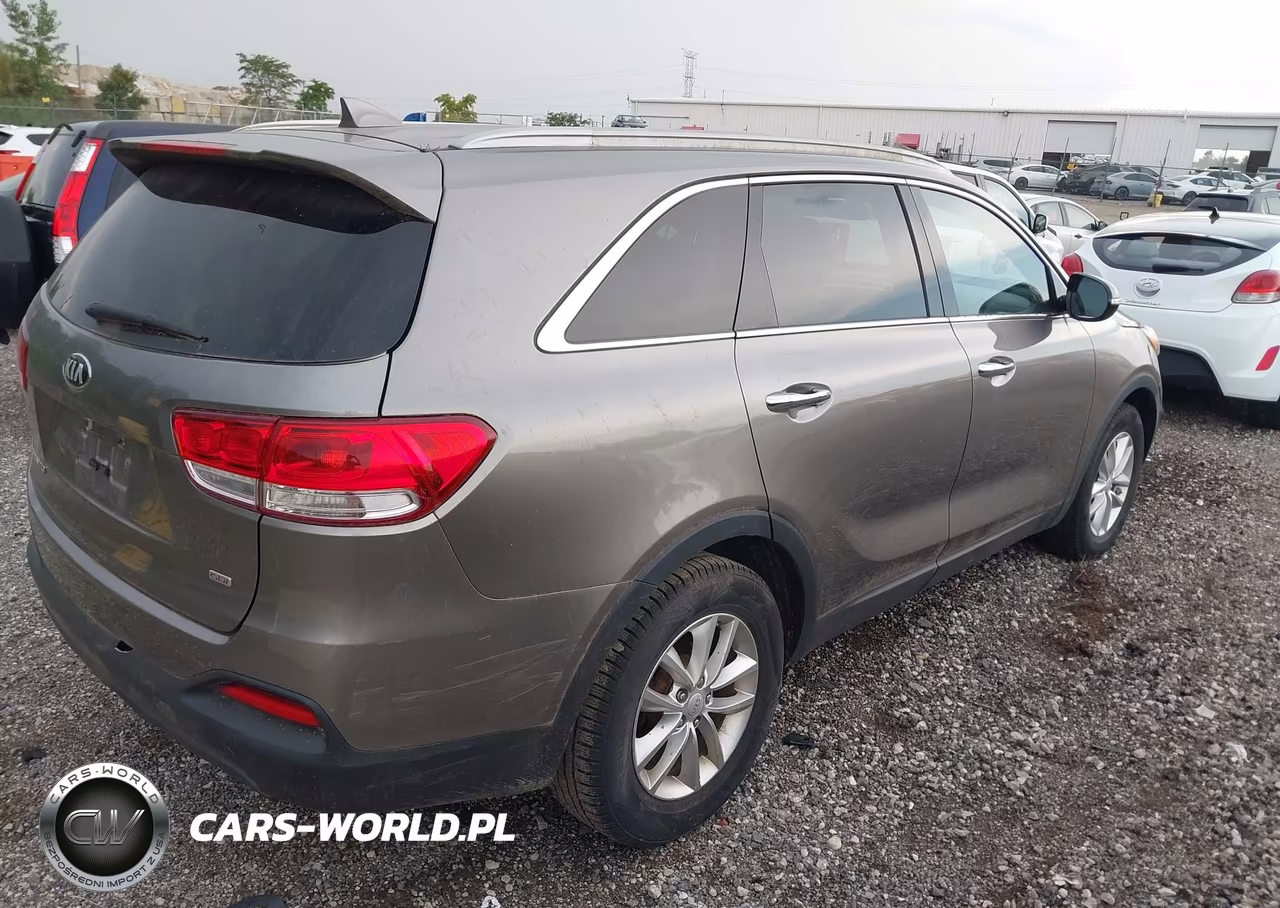 2016 Kia Sorento 2.4L Lx VIN:5XYPG4A39GG059725 - 4