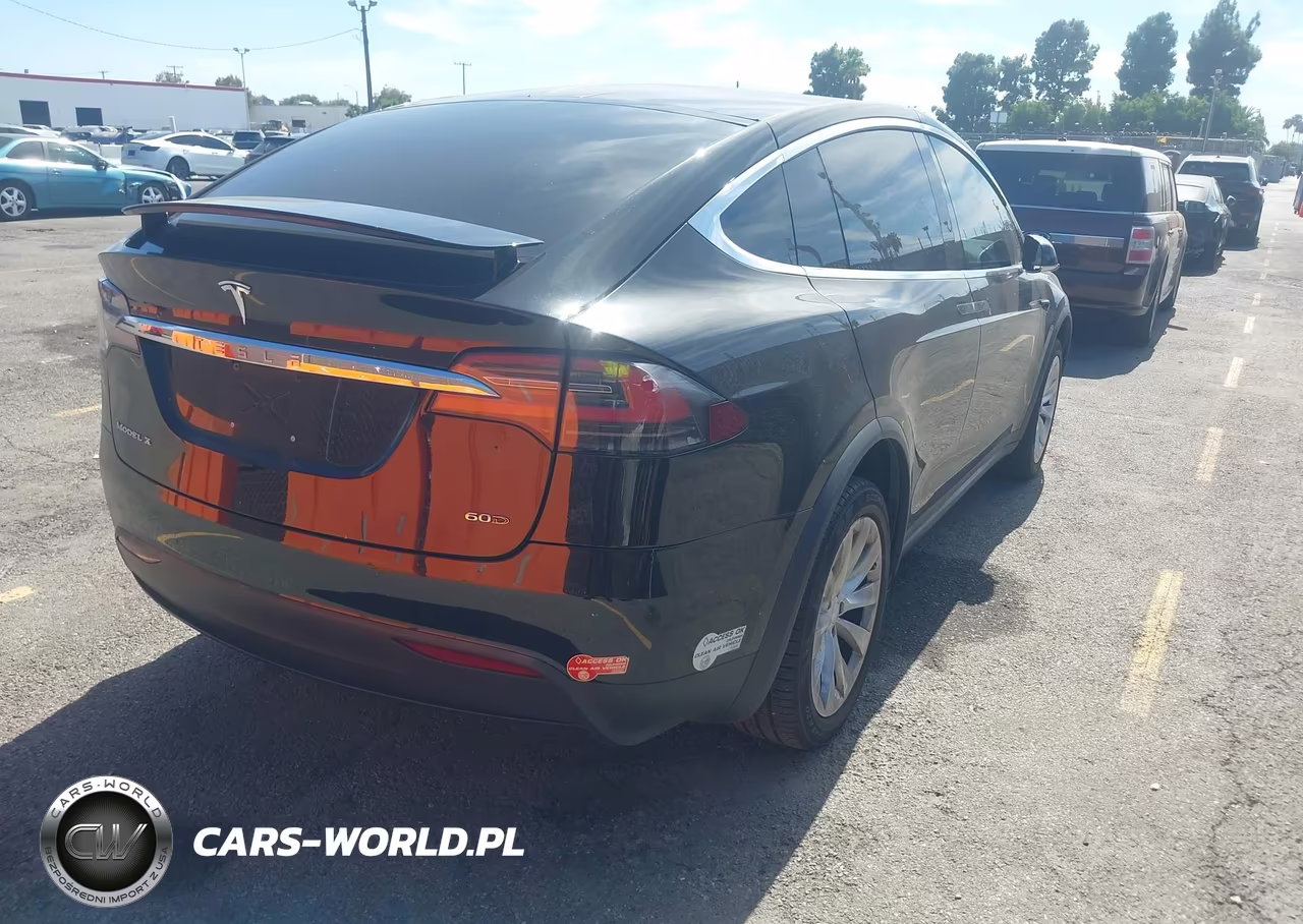 2016 Tesla Model X 60D-70D-75D-90D VIN:5YJXCDE22GF026263 - 4