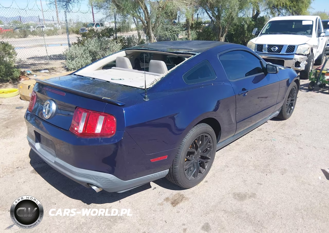 2011 Ford Mustang V6 VIN:1ZVBP8AM6B5169432 - 4