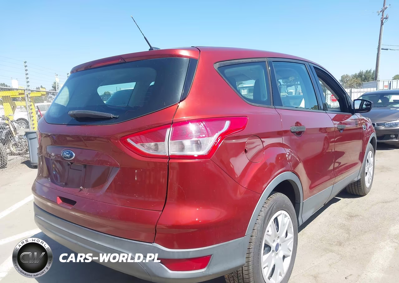 2014 Ford Escape S VIN:1FMCU0F76EUD25138 - 4