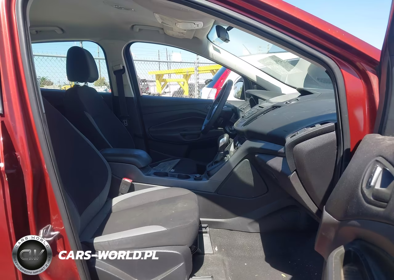 2014 Ford Escape S VIN:1FMCU0F76EUD25138 - 5