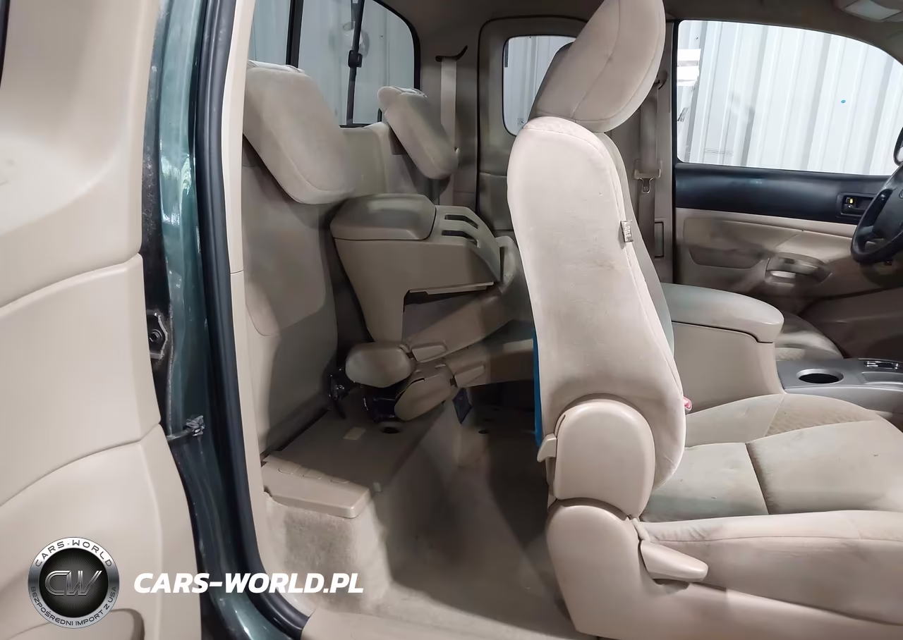 2011 Toyota Tacoma Prerunner V6 VIN:5TFTU4GNXBX001967 - 8