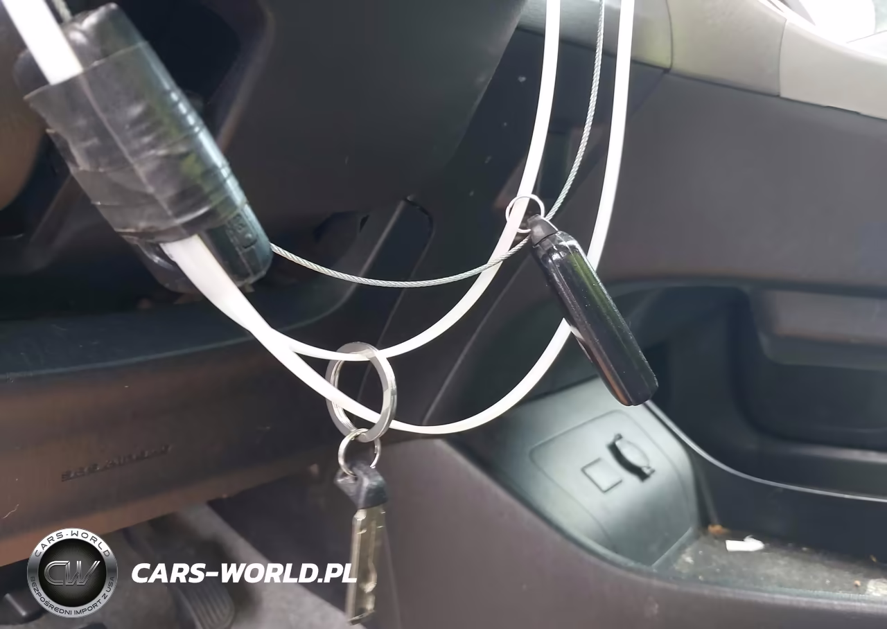 2013 Toyota Prius Two VIN:JTDKN3DU4D5541652 - 11