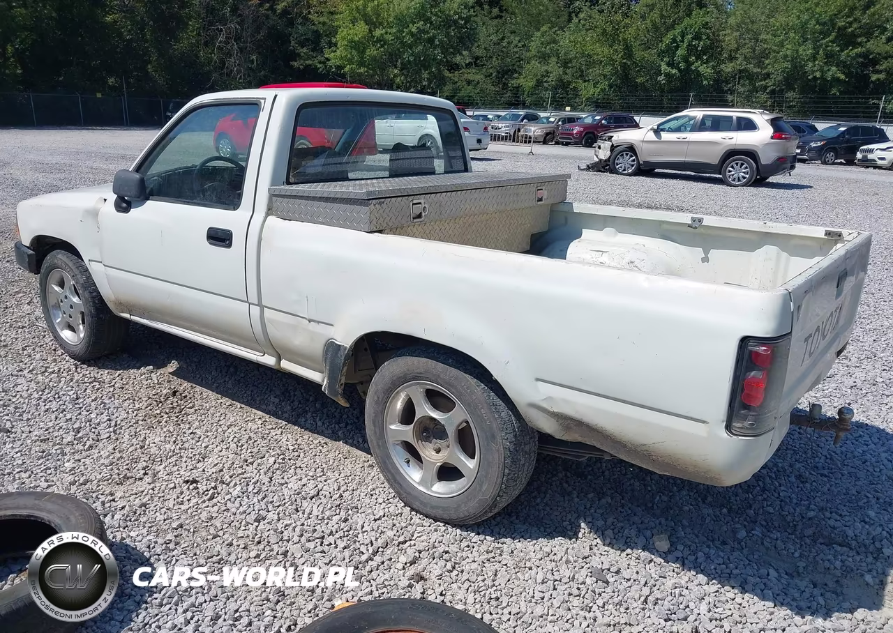 1992 Toyota Pickup 1-2 Ton Short Whlbase Stb VIN:4TARN81A9NZ025685 - 3