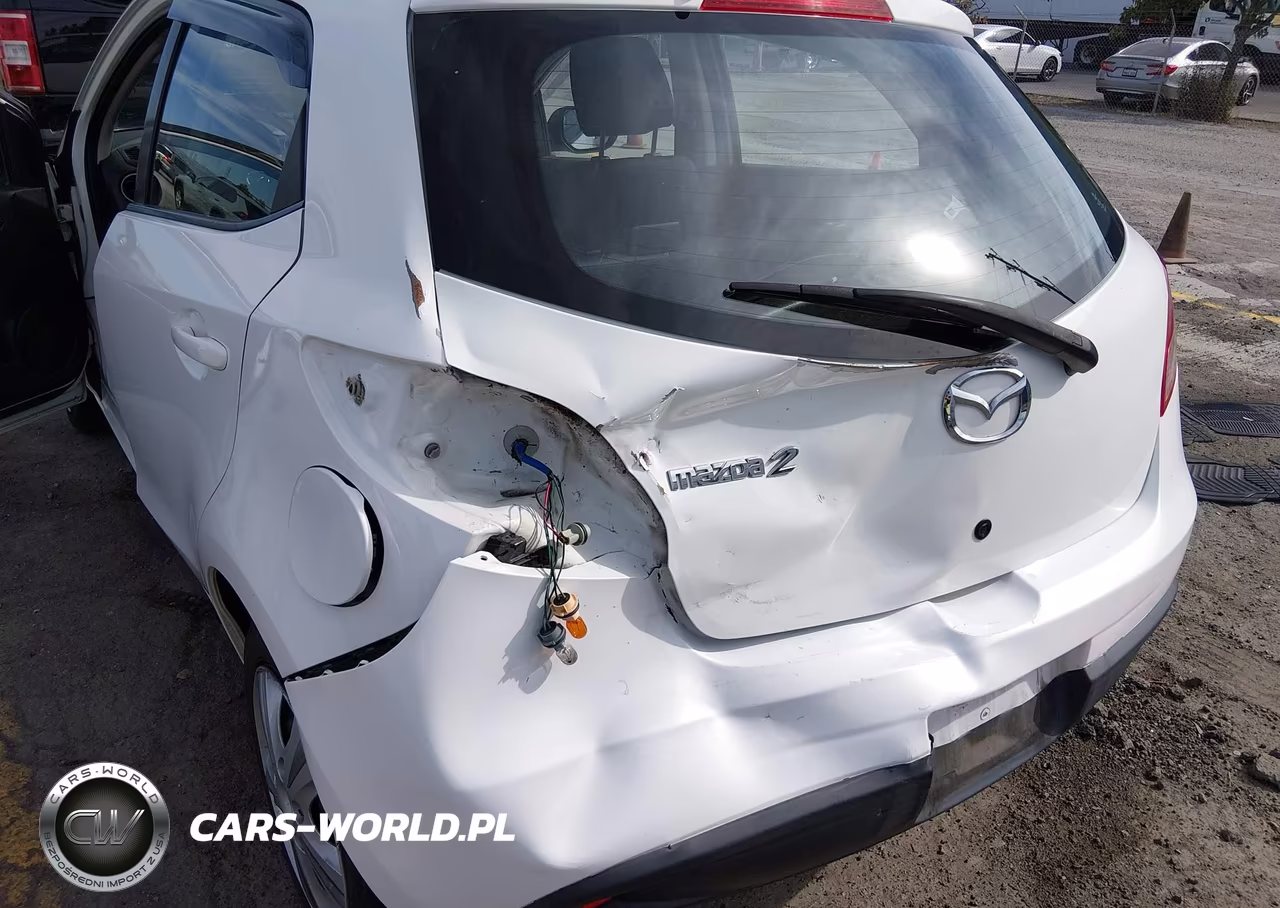 2013 Mazda Mazda2 Sport VIN:JM1DE1KZ9D0156709 - 6