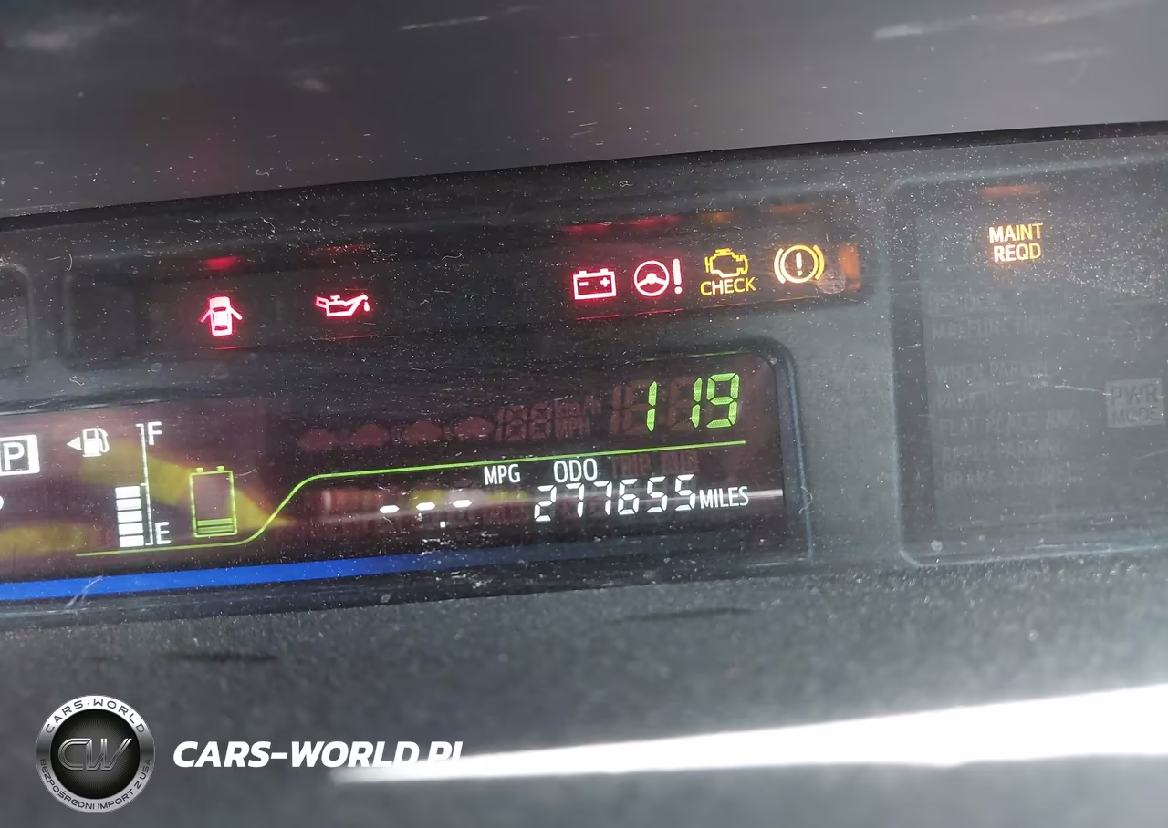 2014 Toyota Prius V Five VIN:JTDZN3EU6E3308270 - 15
