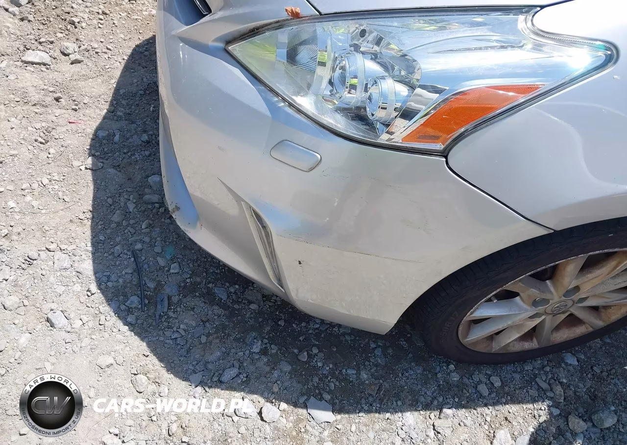 2014 Toyota Prius V Five VIN:JTDZN3EU6E3308270 - 6