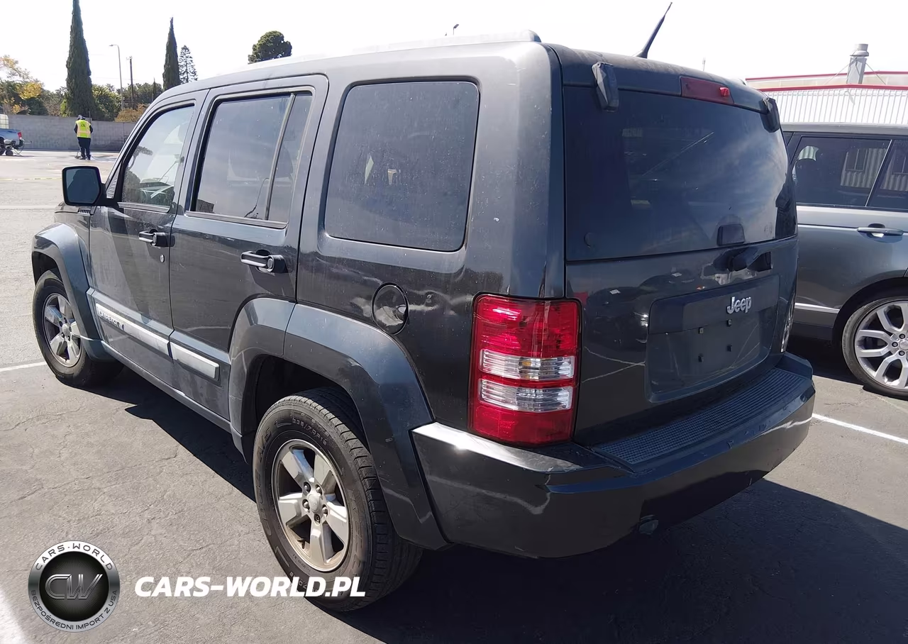 2011 Jeep Liberty Sport VIN:1J4PP2GK8BW524326 - 3