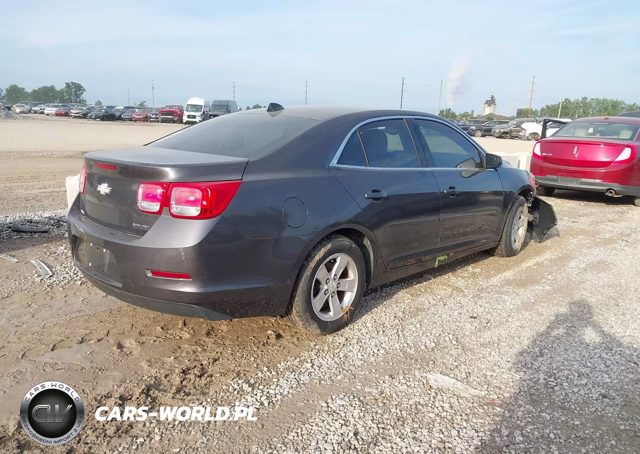 2013 Chevrolet Malibu 1Ls VIN:1G11B5SA2DF161267 - 4