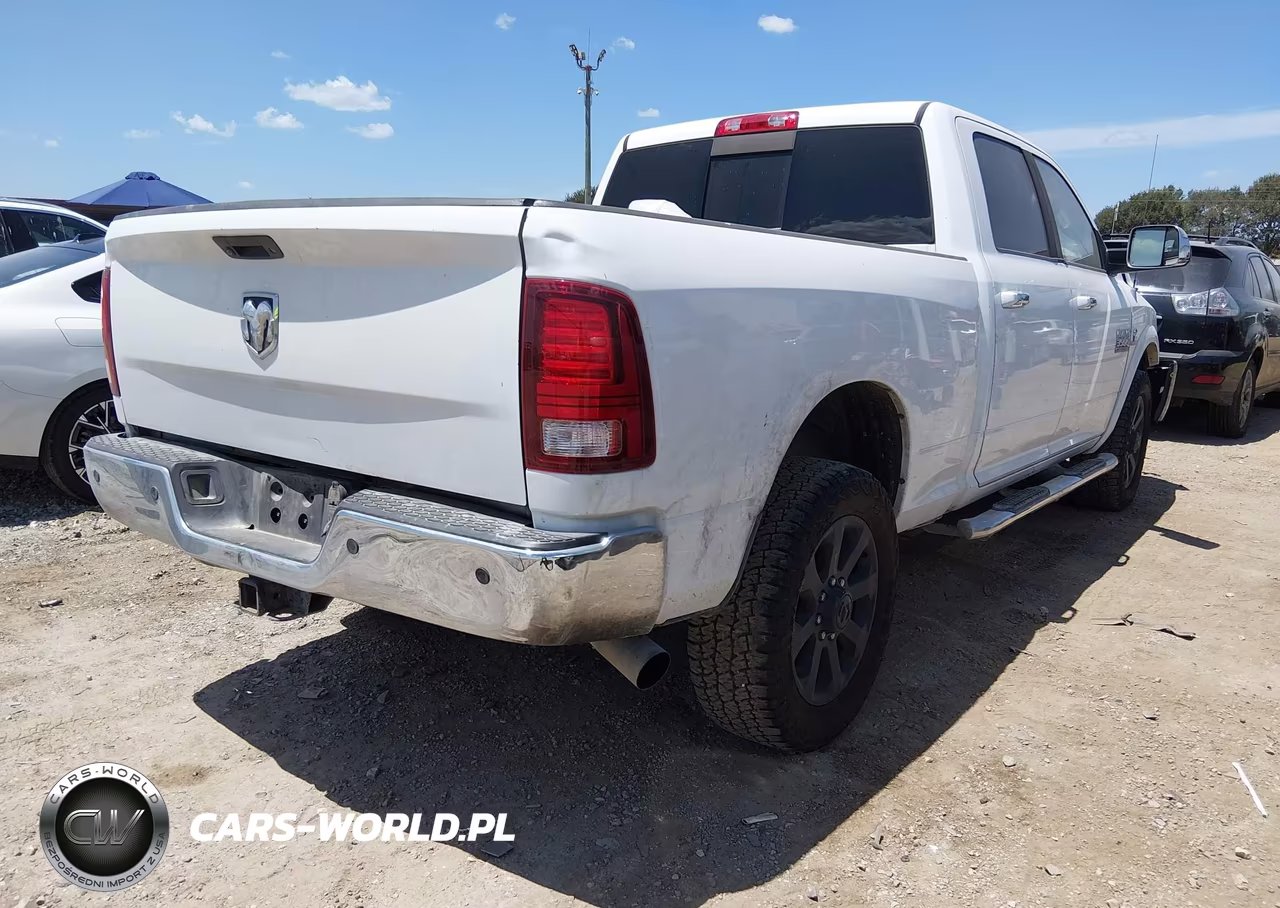2013 Ram 3500 Laramie VIN:3C63R2EL6DG602525 - 4