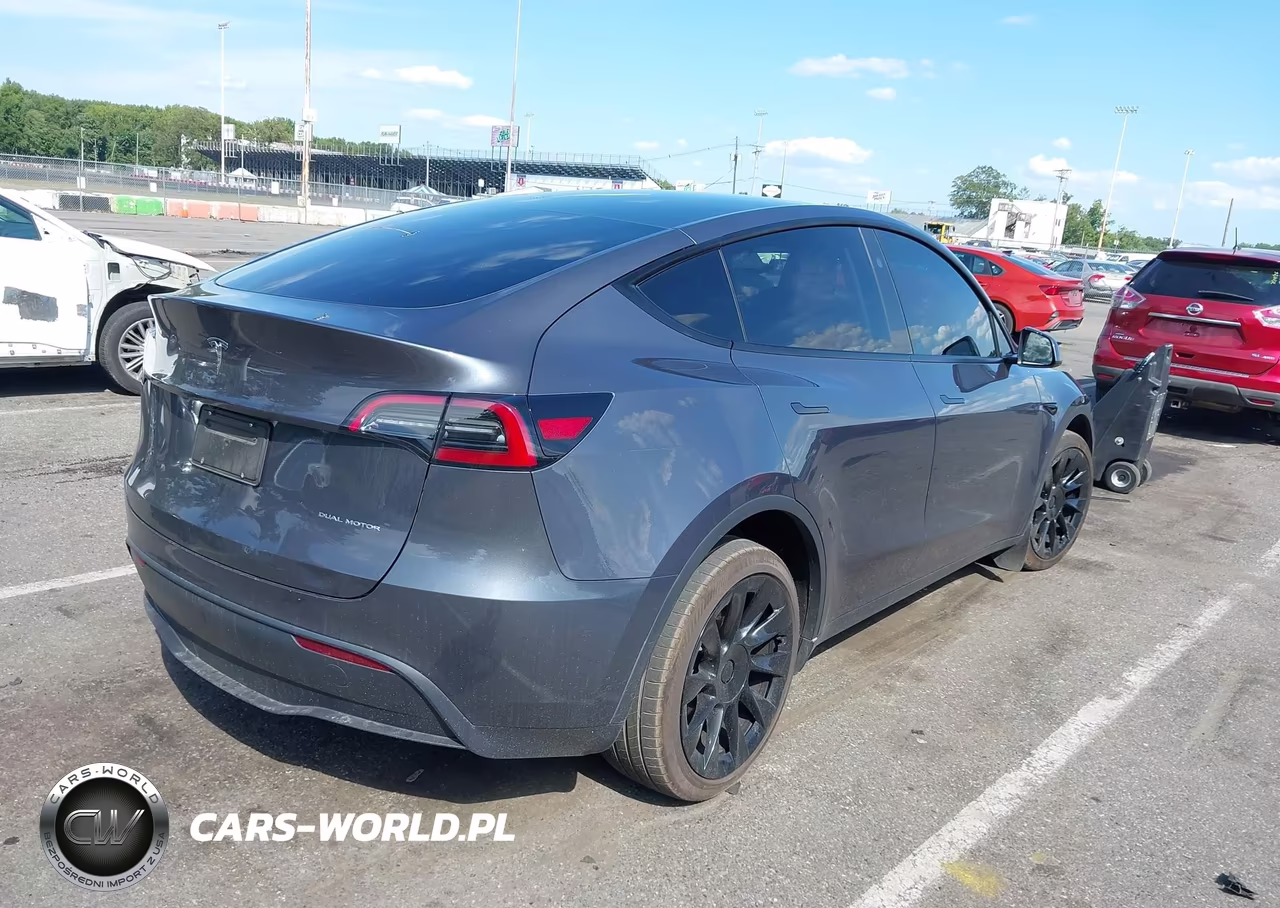 2023 Tesla Model Y Awd-Long Range Dual Motor All-Wheel Drive VIN:7SAYGAEE4PF827720 - 4