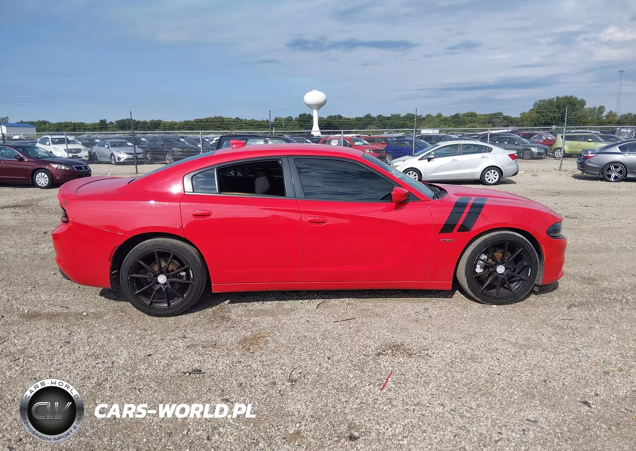 2016 Dodge Charger R-T VIN:2C3CDXCT9GH203589 - 13