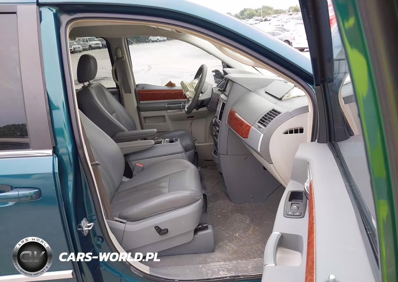 2009 Chrysler Town & Country Touring VIN:2A8HR541X9R539567 - 5