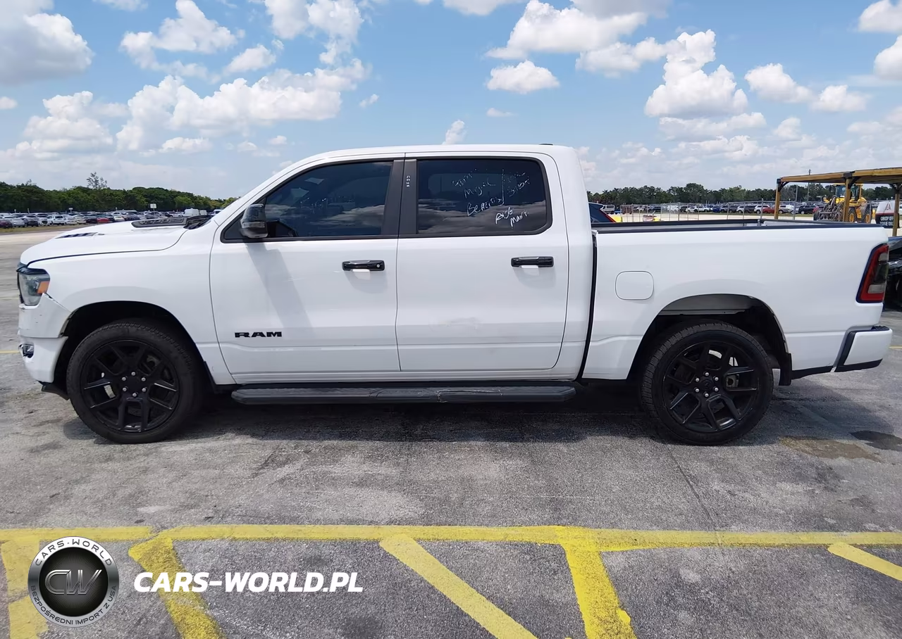 2023 Ram 1500 Laramie 4X4 5'7 Box VIN:1C6SRFJT2PN541596 - 14