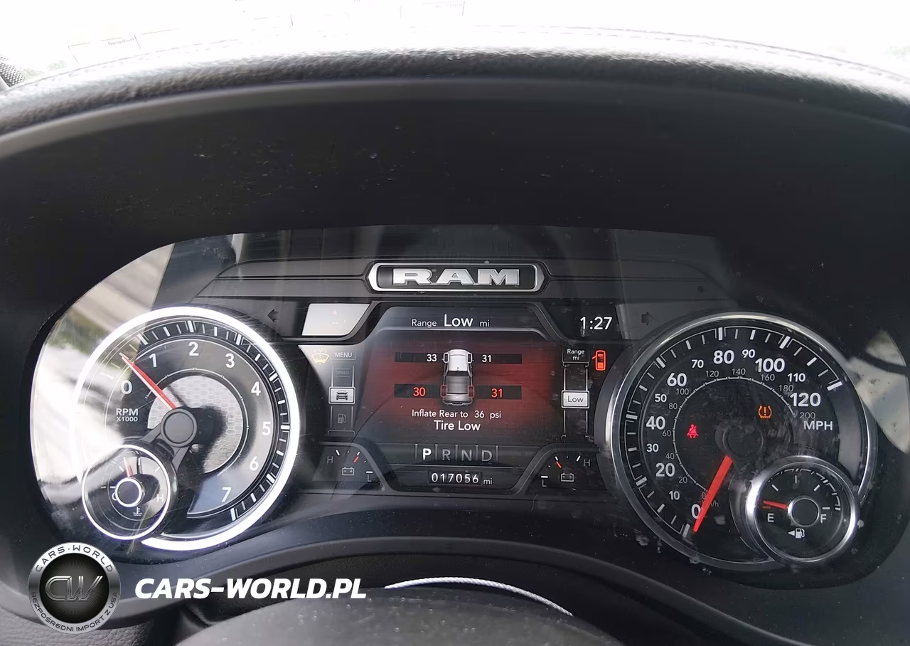 2023 Ram 1500 Laramie 4X4 5'7 Box VIN:1C6SRFJT2PN541596 - 7