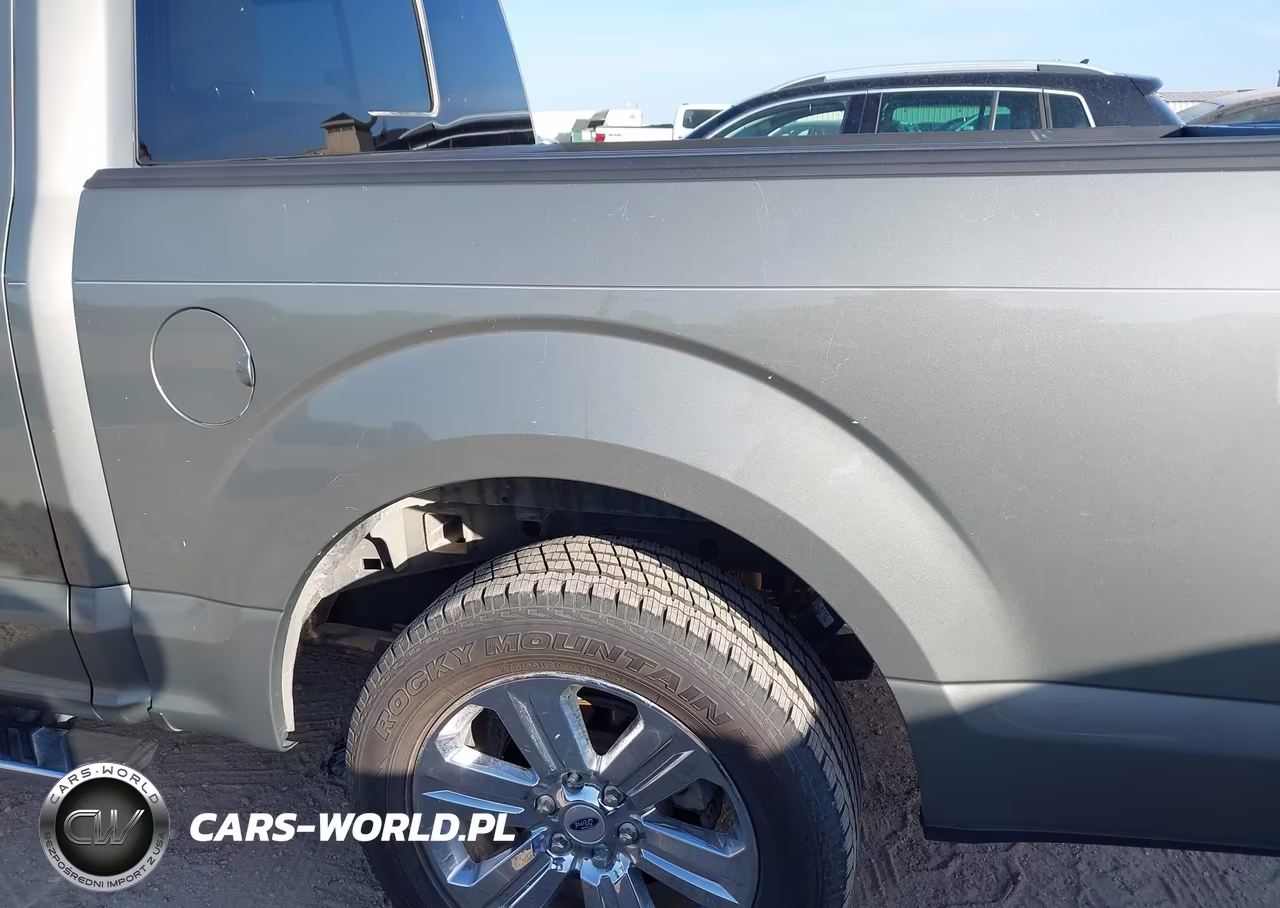 2019 Ford F-150 Xlt VIN:1FTEW1CP3KKC32277 - 18