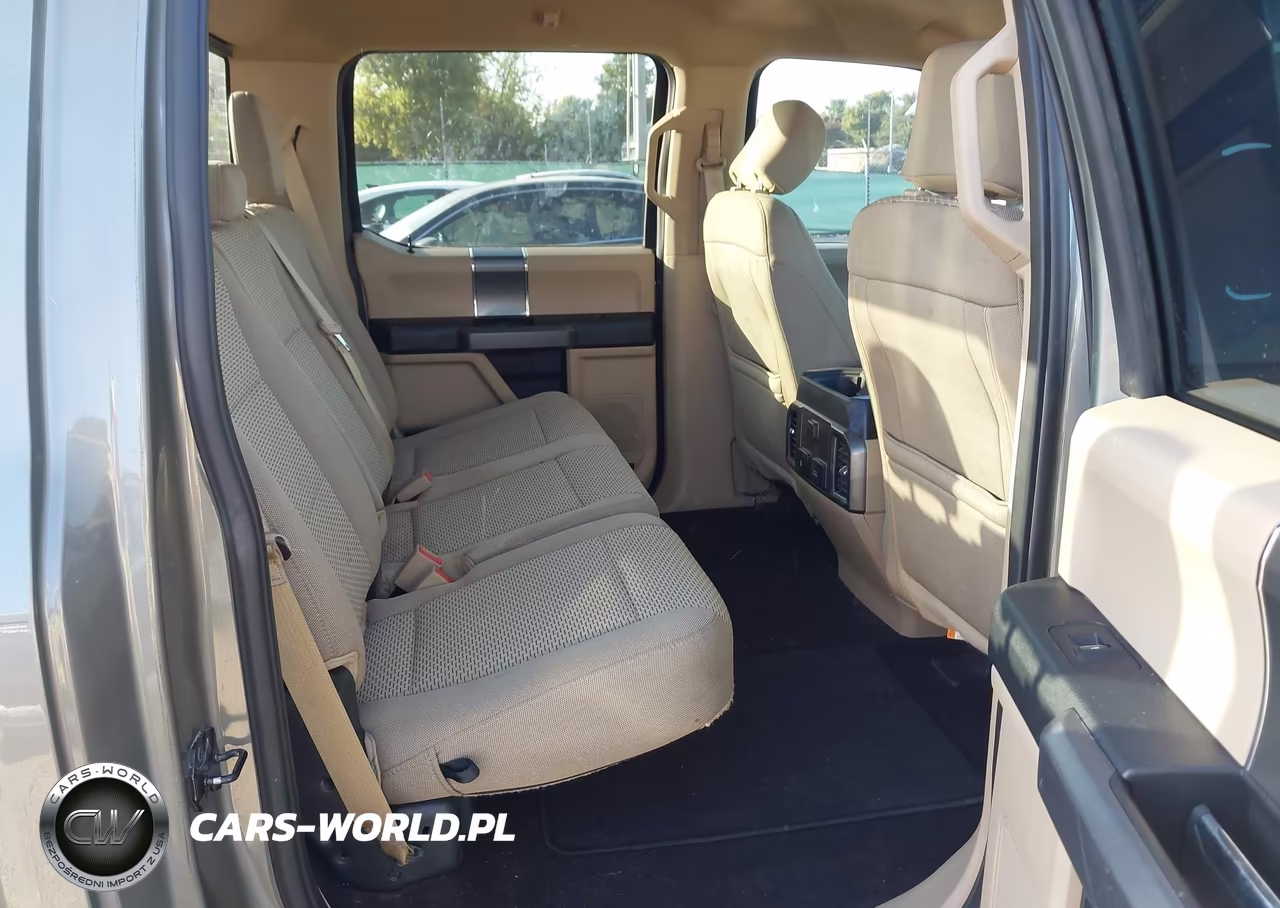 2019 Ford F-150 Xlt VIN:1FTEW1CP3KKC32277 - 8